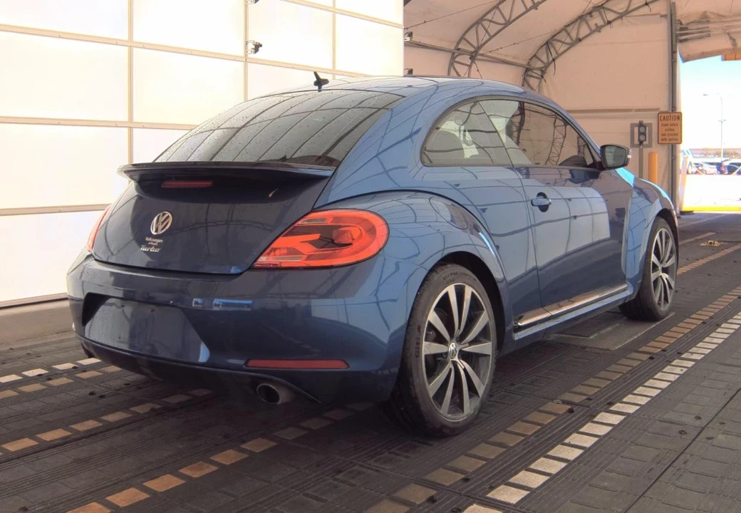 2012 Volkswagen A5 Beetle - Image 5 of 12