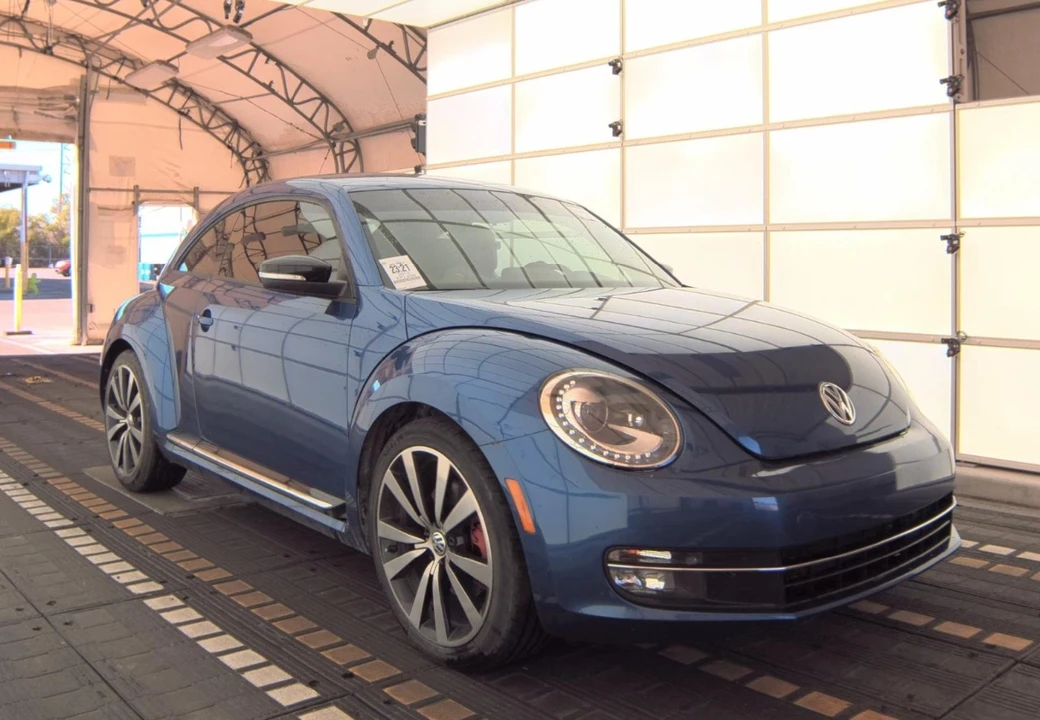 2012 Volkswagen A5 Beetle - Image 4 of 12