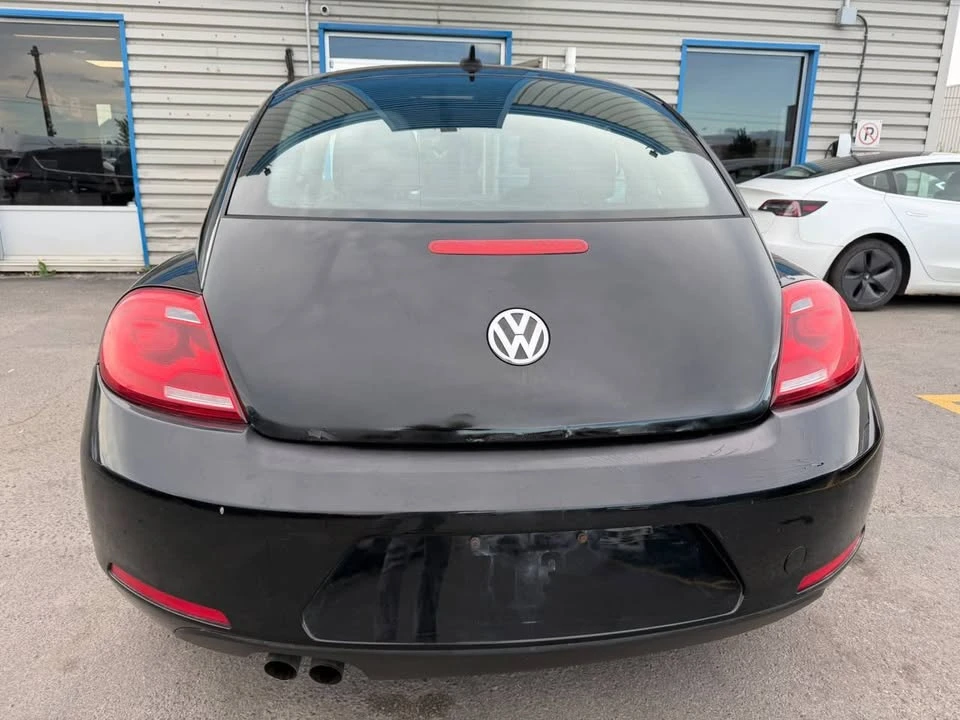 2012 Volkswagen A5 Beetle - Image 5 of 20