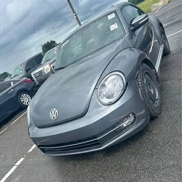 2012 Volkswagen Beetle Hatchback 2D