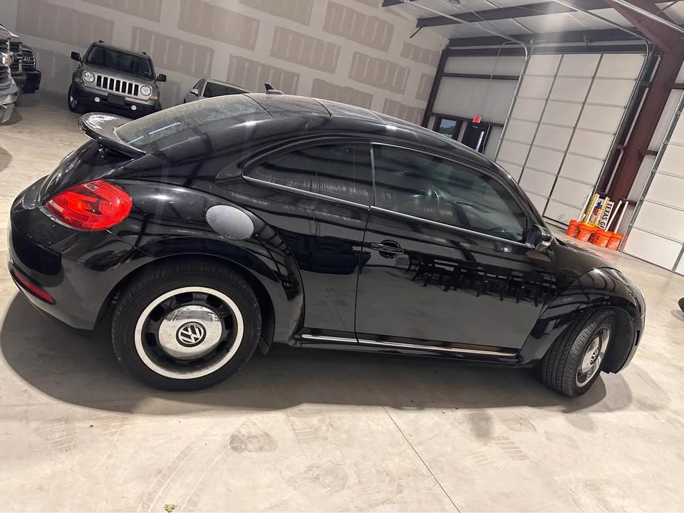 2012 Volkswagen A5 Beetle - Image 4 of 13