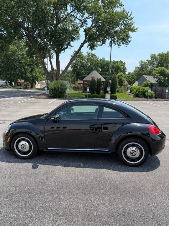 2012 Volkswagen A5 Beetle - Image 4 of 14