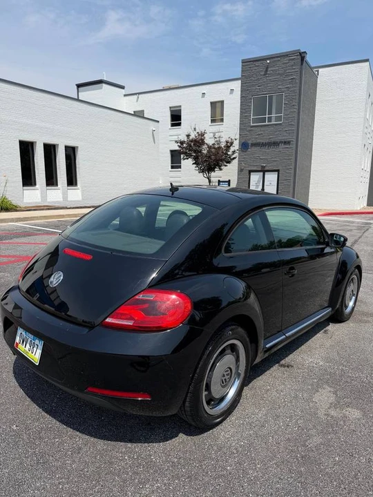 2012 Volkswagen A5 Beetle - Image 7 of 14