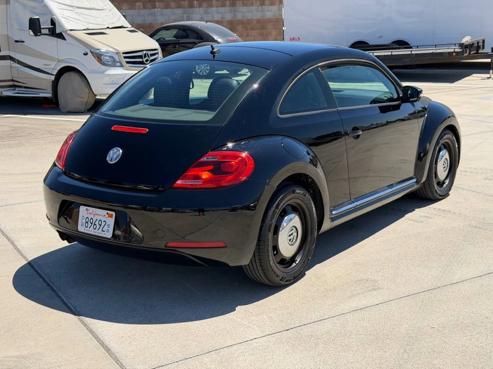 2012 Volkswagen A5 Beetle - Image 5 of 13