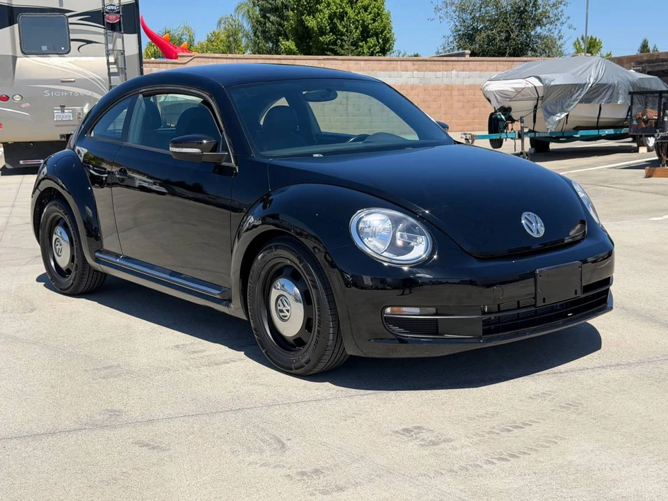 2012 Volkswagen A5 Beetle - Image 4 of 13