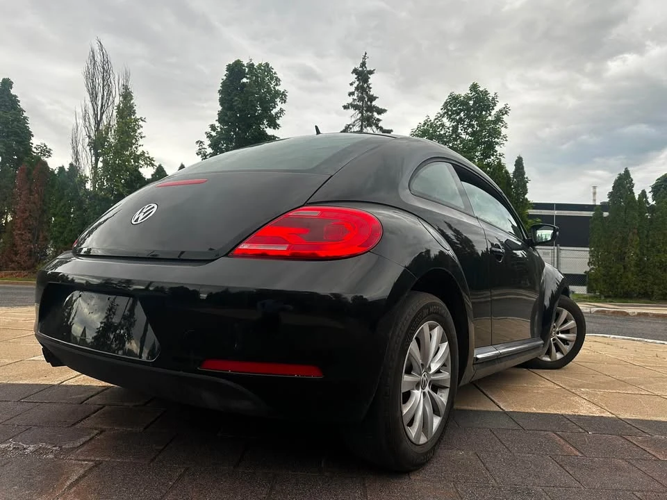 2012 Volkswagen A5 Beetle - Image 14 of 19