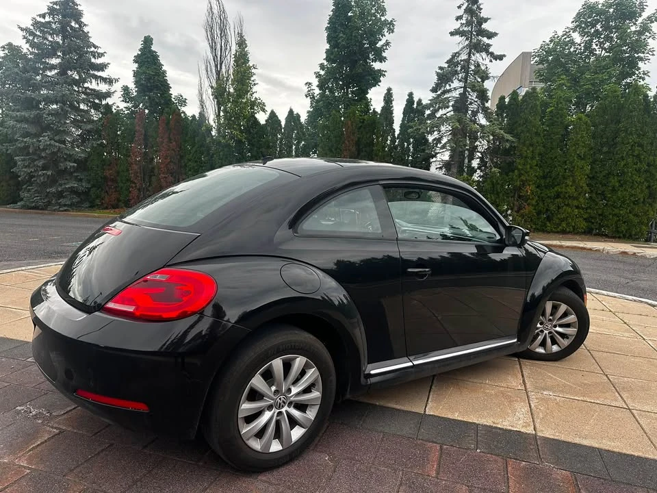 2012 Volkswagen A5 Beetle - Image 12 of 19