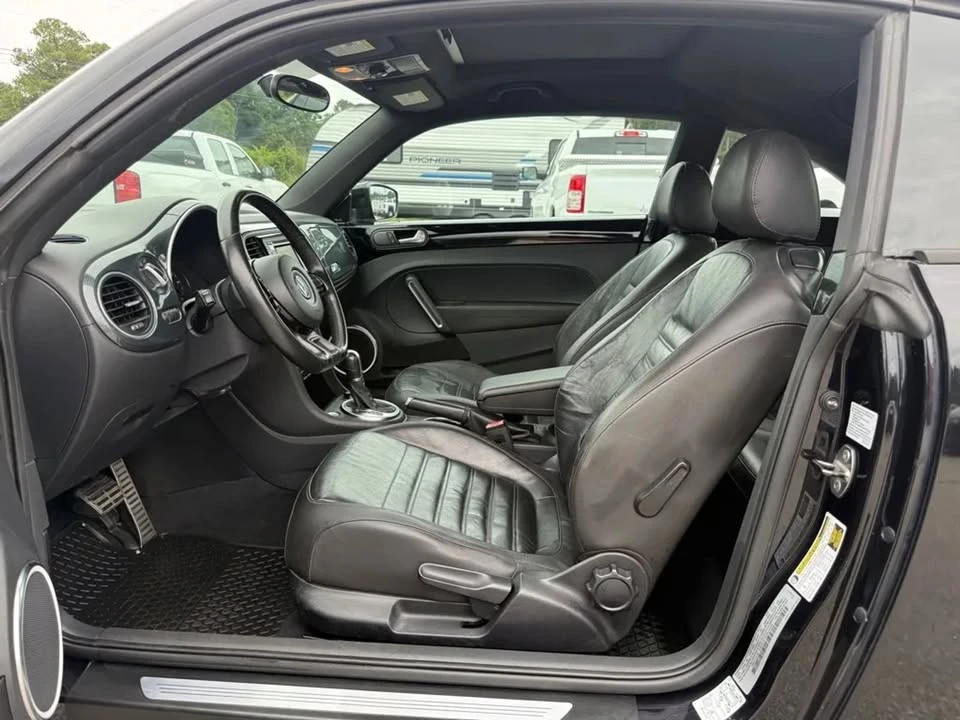 2012 Volkswagen A5 Beetle - Image 13 of 20