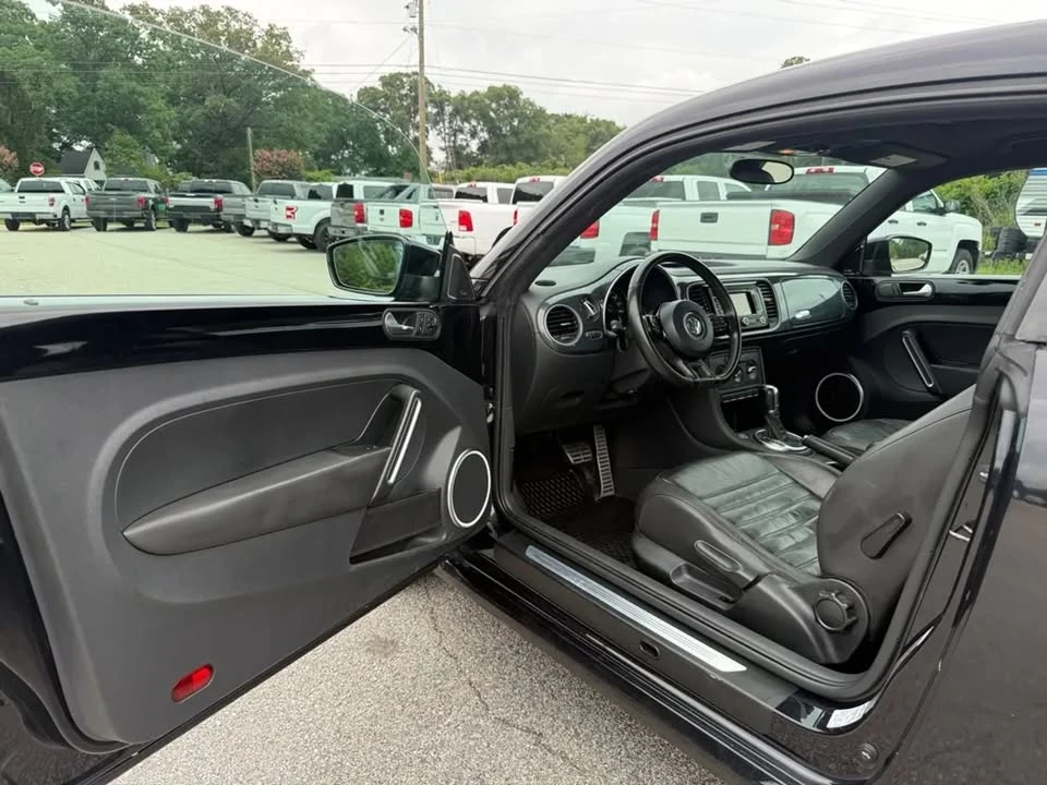 2012 Volkswagen A5 Beetle - Image 12 of 20