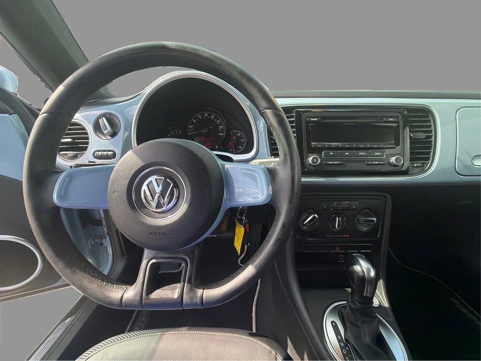 2012 Volkswagen A5 Beetle - Image 12 of 13