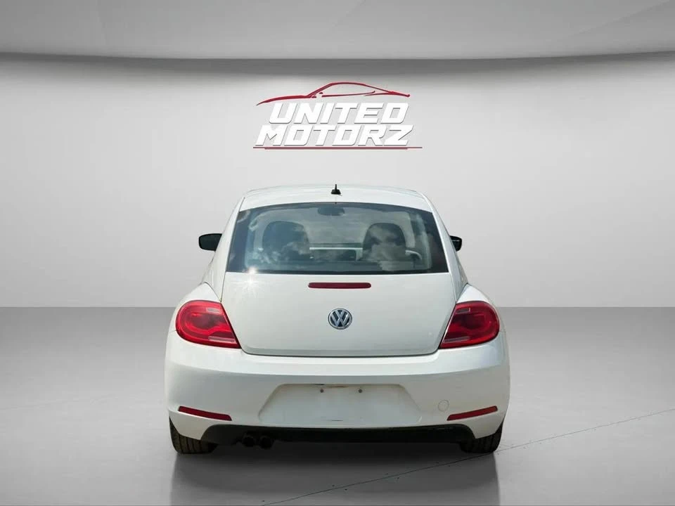 2012 Volkswagen A5 Beetle - Image 7 of 20