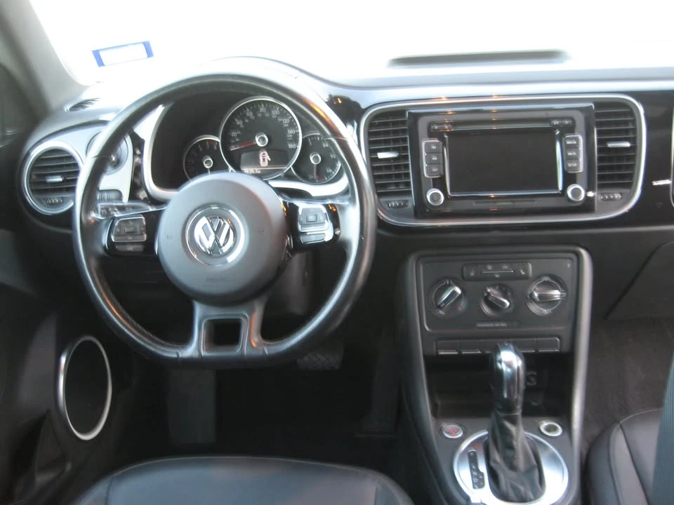 2012 Volkswagen A5 Beetle - Image 17 of 19