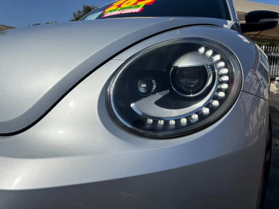 2012 Volkswagen A5 Beetle - Image 17 of 19