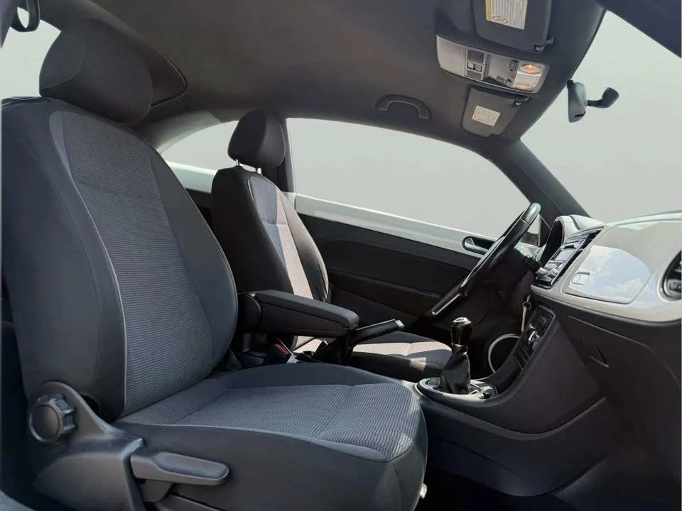 2012 Volkswagen A5 Beetle - Image 14 of 20