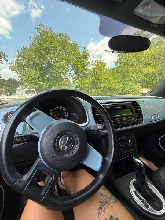 2012 Volkswagen A5 Beetle - Image 3 of 5