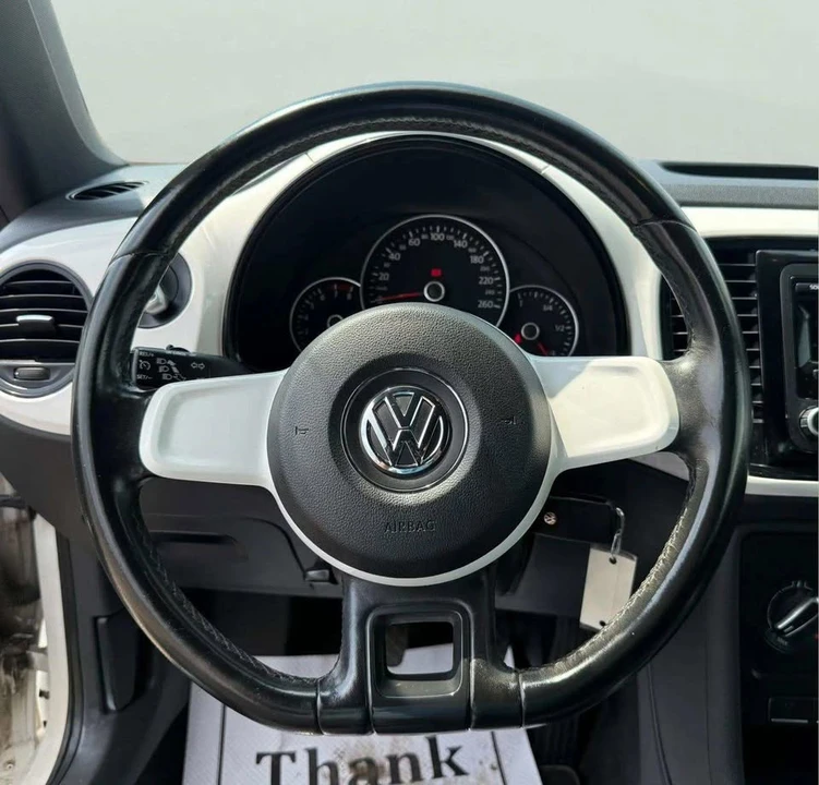 2012 Volkswagen A5 Beetle - Image 11 of 20