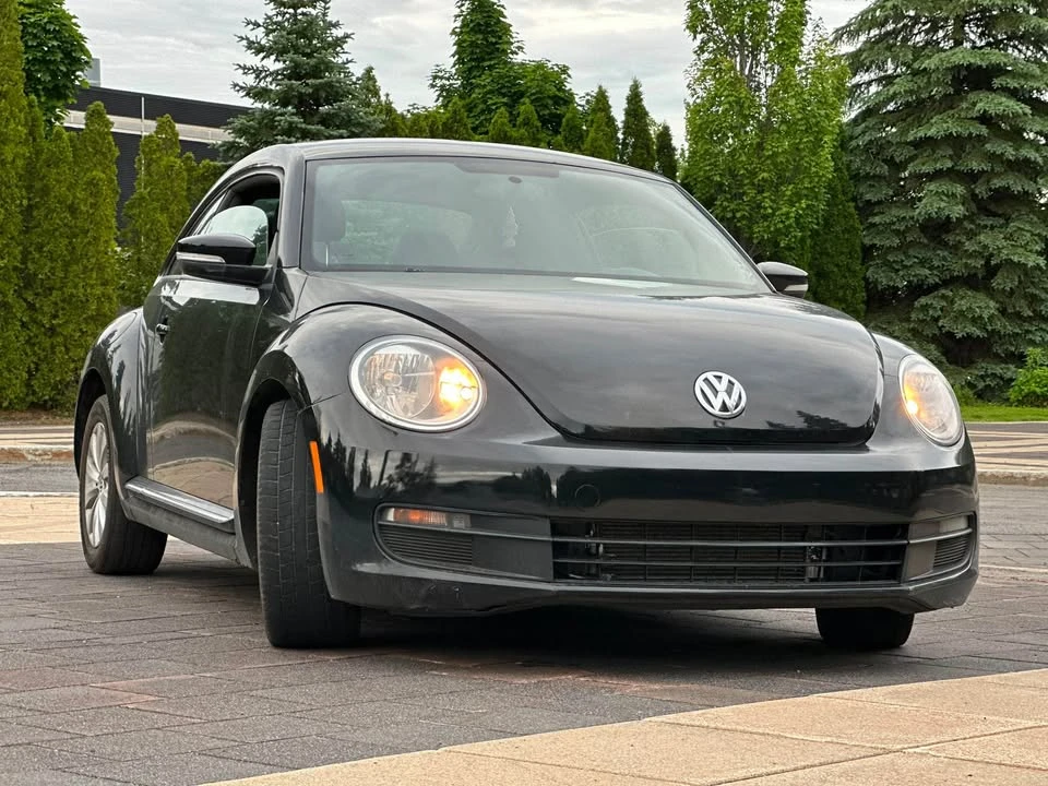 2012 Volkswagen A5 Beetle - Image 10 of 19