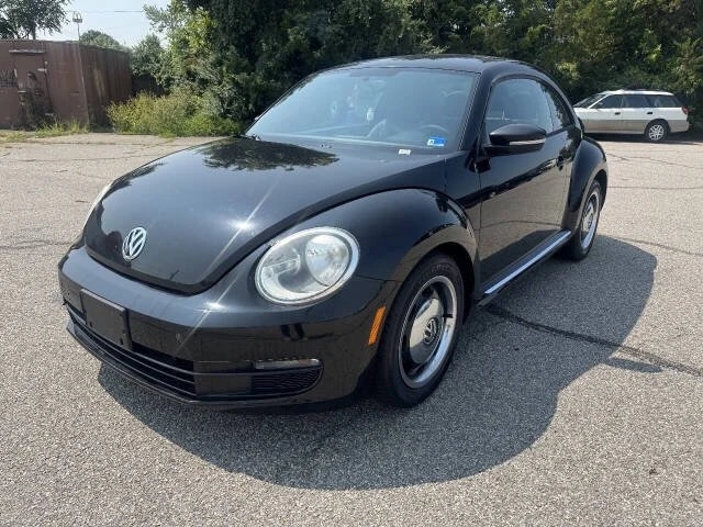 2012 Volkswagen A5 Beetle - Image 9 of 12