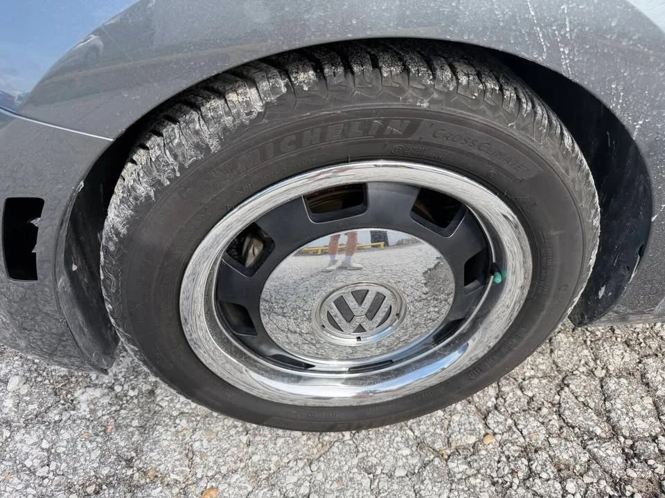 2012 Volkswagen A5 Beetle - Image 9 of 20