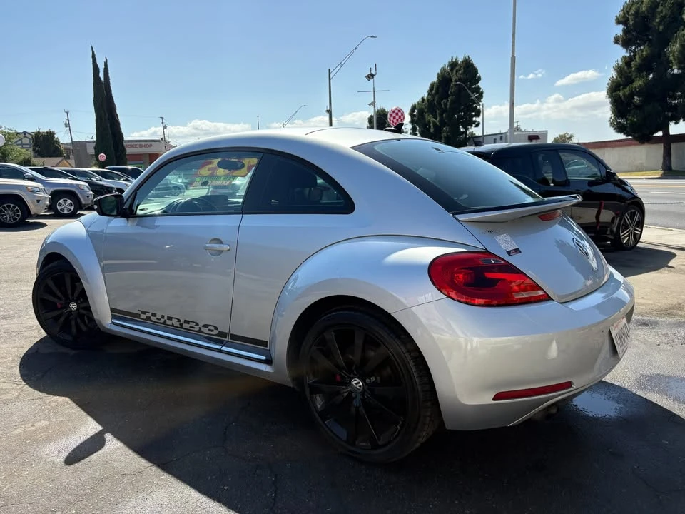 2012 Volkswagen A5 Beetle - Image 4 of 19