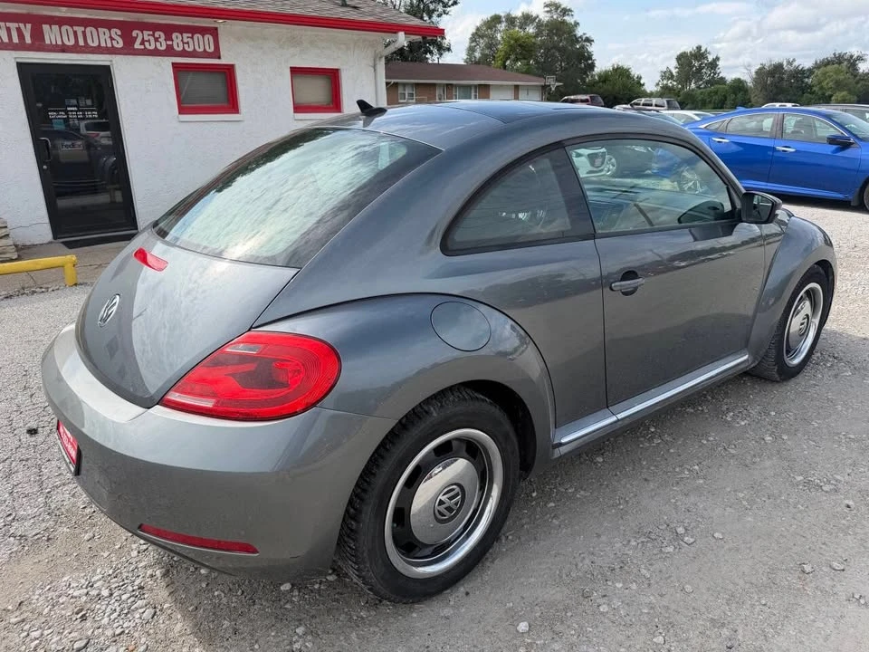 2012 Volkswagen A5 Beetle - Image 3 of 20