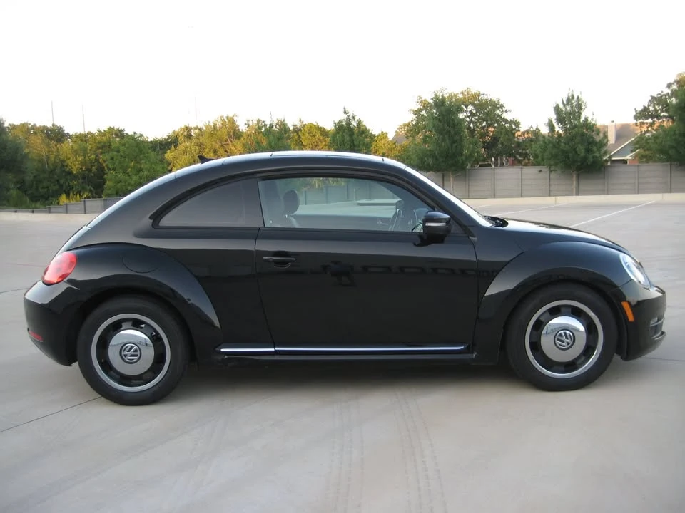 2012 Volkswagen A5 Beetle - Image 5 of 19