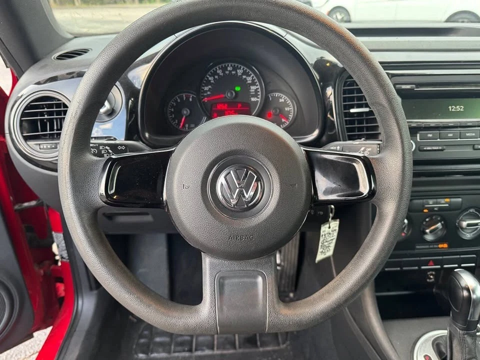 2012 Volkswagen A5 Beetle - Image 14 of 20