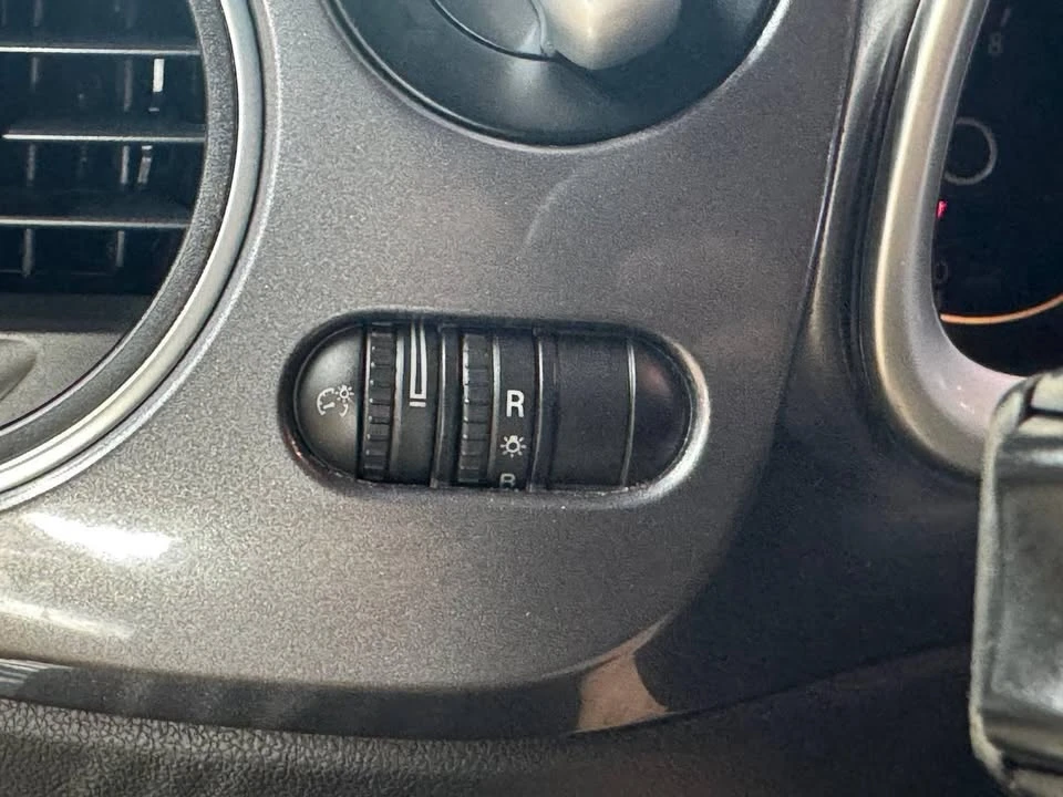 2012 Volkswagen A5 Beetle - Image 18 of 20