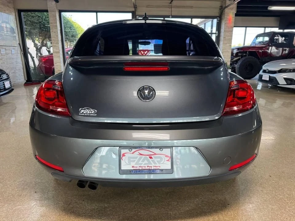 2012 Volkswagen A5 Beetle - Image 6 of 20