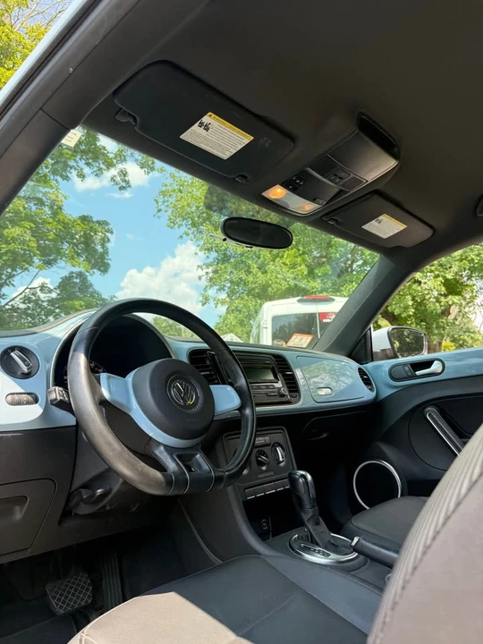 2012 Volkswagen A5 Beetle - Image 5 of 5