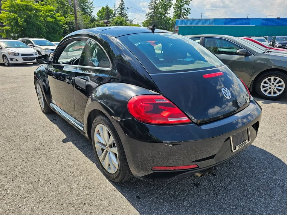 2012 Volkswagen A5 Beetle - Image 6 of 14