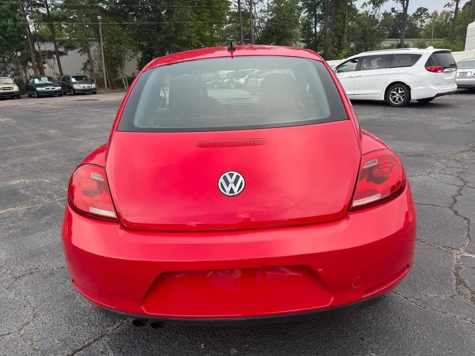 2012 Volkswagen A5 Beetle - Image 8 of 20