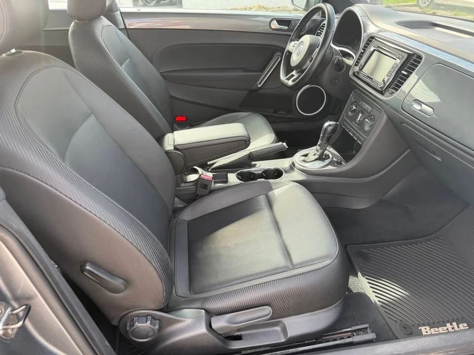2012 Volkswagen A5 Beetle - Image 16 of 20