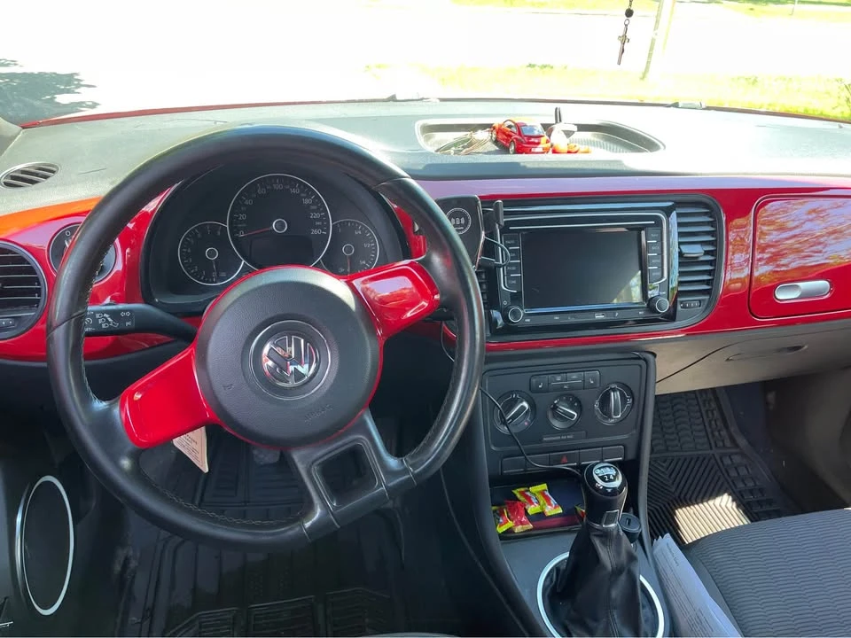 2012 Volkswagen A5 Beetle - Image 4 of 4