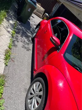 2012 Volkswagen Beetle 2.5