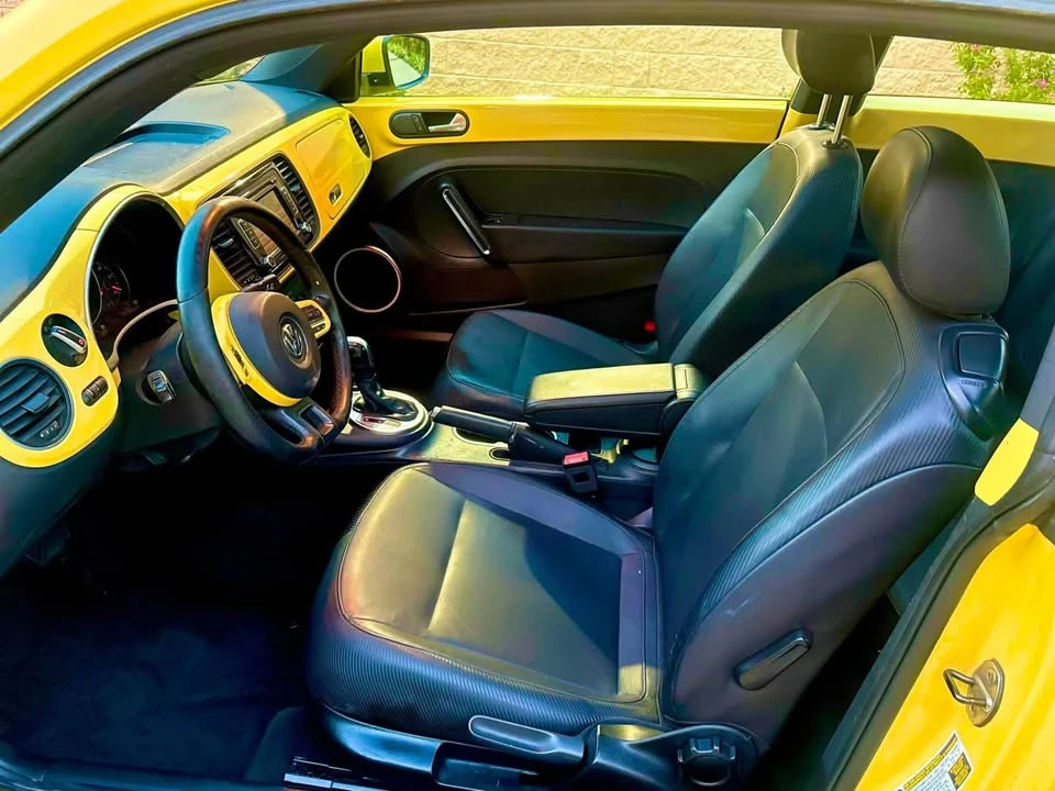 2012 Volkswagen A5 Beetle - Image 9 of 10