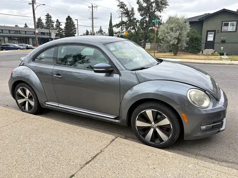 2012 Volkswagen Beetle 2.0T Turbo