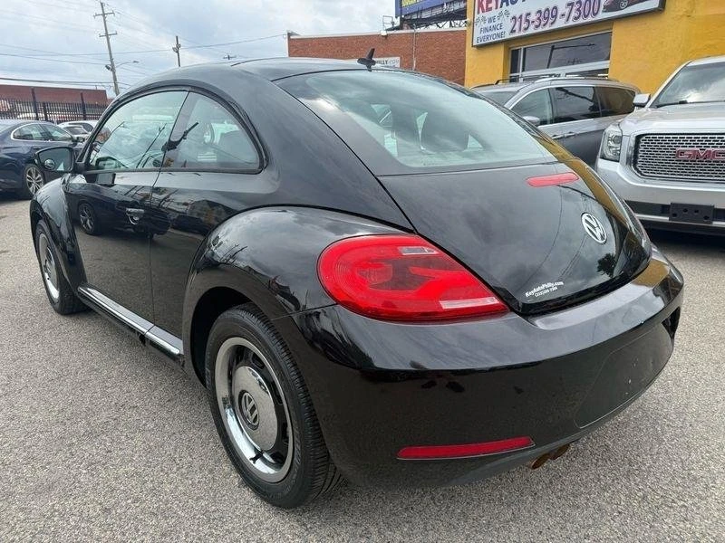 2012 Volkswagen A5 Beetle - Image 2 of 19