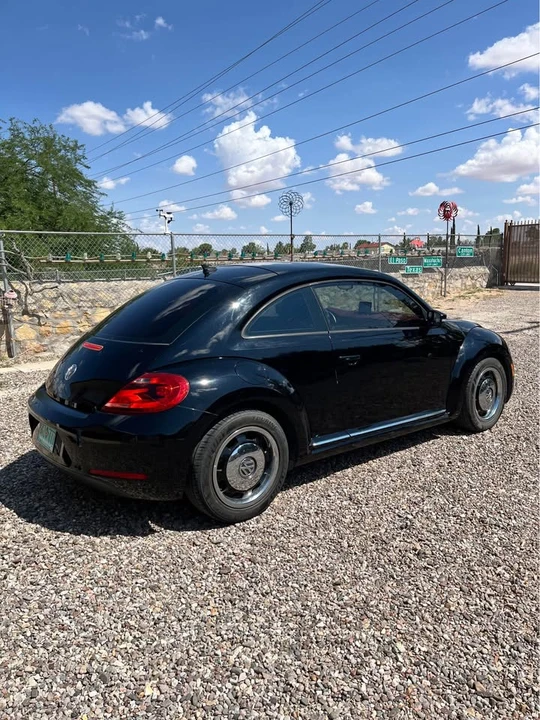 2012 Volkswagen A5 Beetle - Image 7 of 8