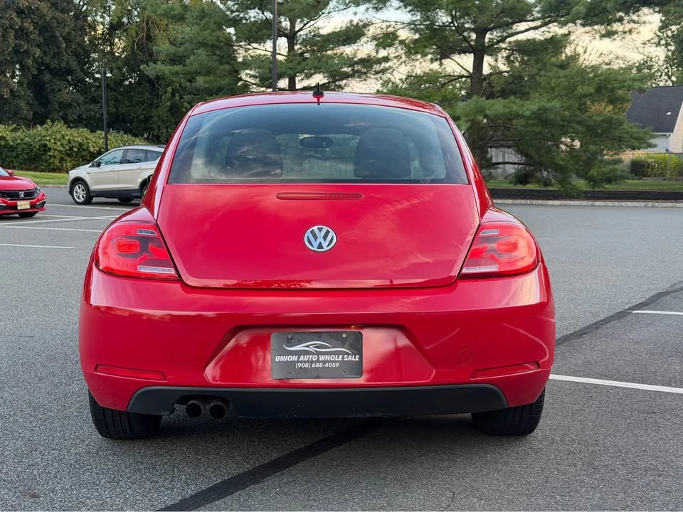 2012 Volkswagen A5 Beetle - Image 6 of 20