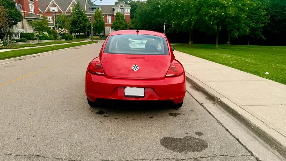 2012 Volkswagen A5 Beetle - Image 5 of 12