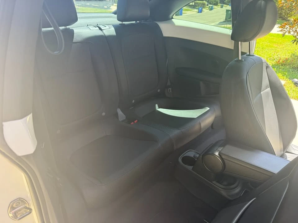 2012 Volkswagen A5 Beetle - Image 11 of 13