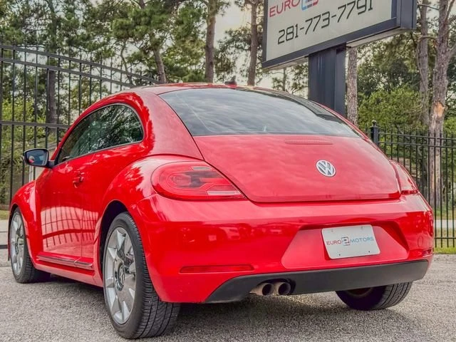 2012 Volkswagen A5 Beetle - Image 5 of 20