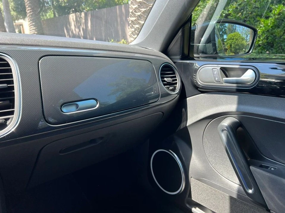 2012 Volkswagen A5 Beetle - Image 18 of 20