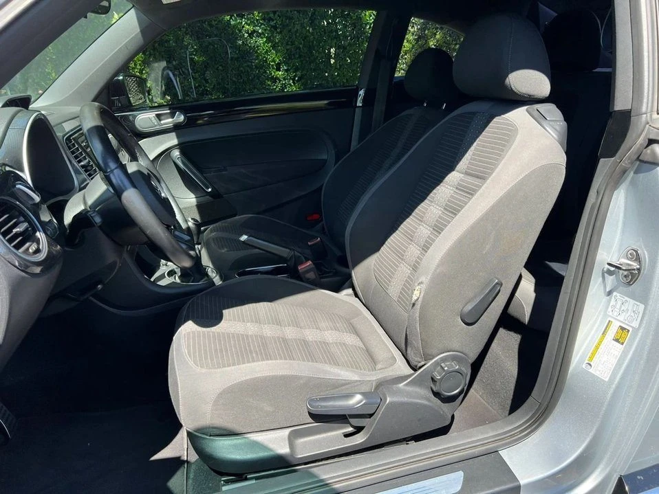 2012 Volkswagen A5 Beetle - Image 10 of 20