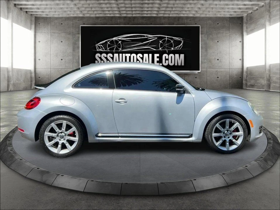 2012 Volkswagen A5 Beetle - Image 7 of 20