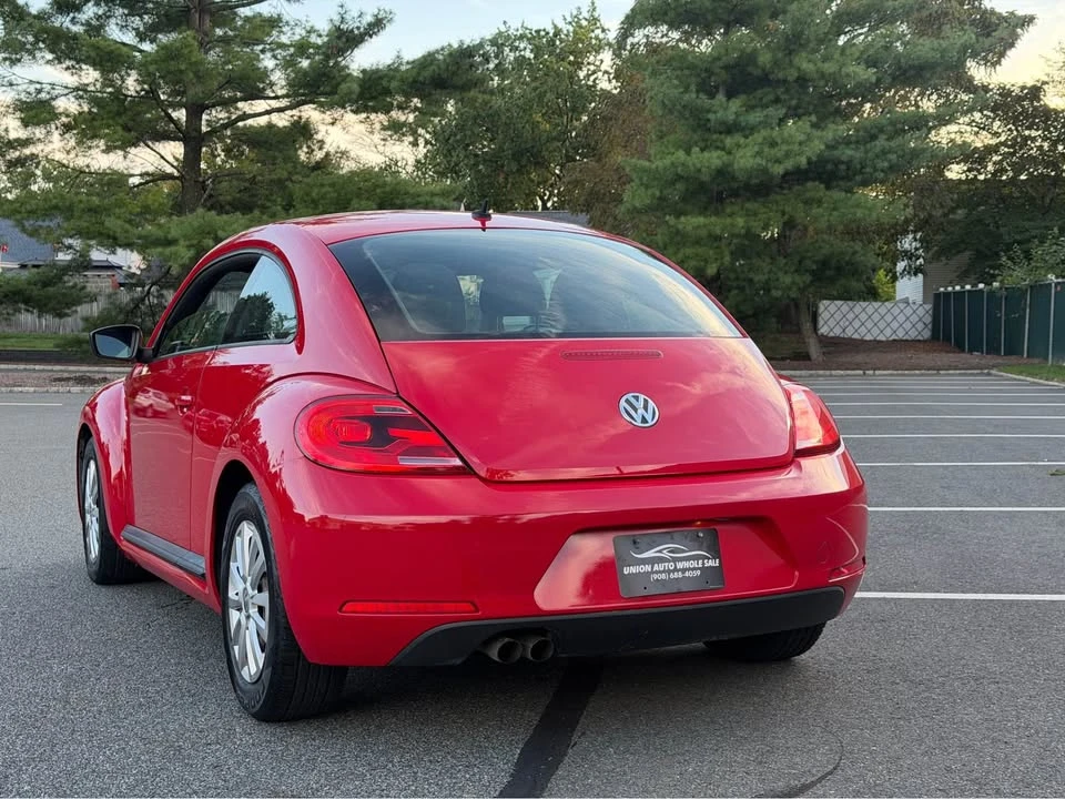 2012 Volkswagen A5 Beetle - Image 5 of 20