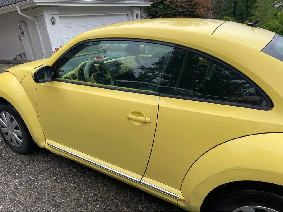 2012 Volkswagen A5 Beetle - Image 3 of 7