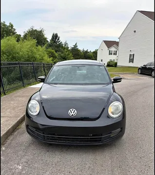 2012 Volkswagen Beetle 2.5L 2dr Hatchback