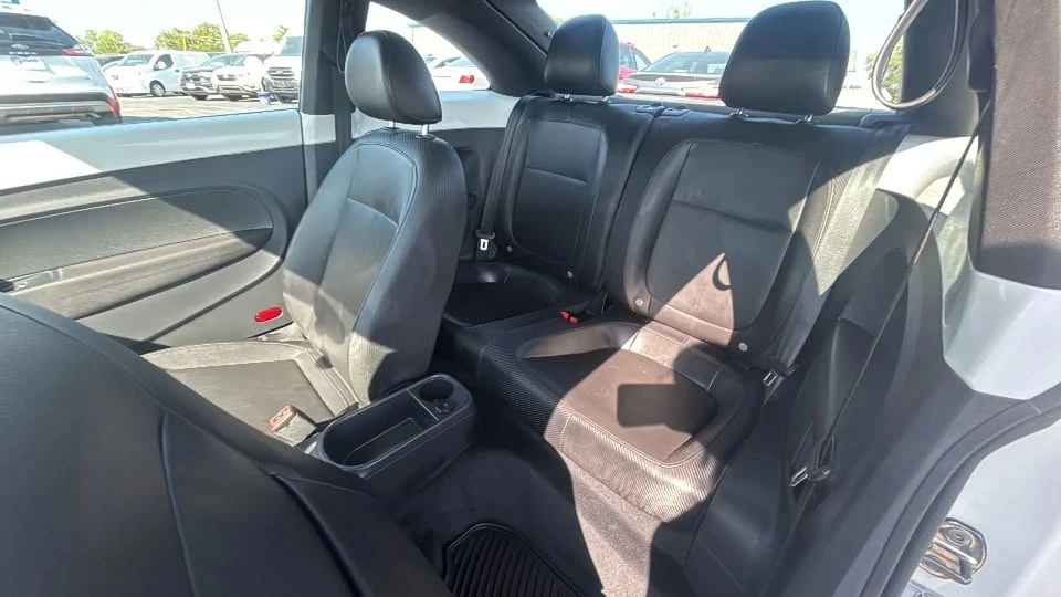 2012 Volkswagen A5 Beetle - Image 16 of 20